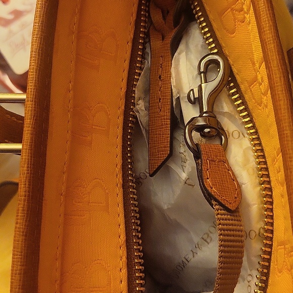 Dooney & bourke yellow or mustard color - Picture 13 of 15